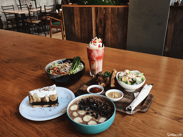 https://image.sistacafe.com/images/uploads/content_image/image/322208/1490154053-veganerie_%E0%B8%84%E0%B8%B2%E0%B9%80%E0%B8%9F%E0%B9%88_%E0%B8%9E%E0%B8%A3%E0%B9%89%E0%B8%AD%E0%B8%A1%E0%B8%9E%E0%B8%87%E0%B8%A9%E0%B9%8C_8.PNG
