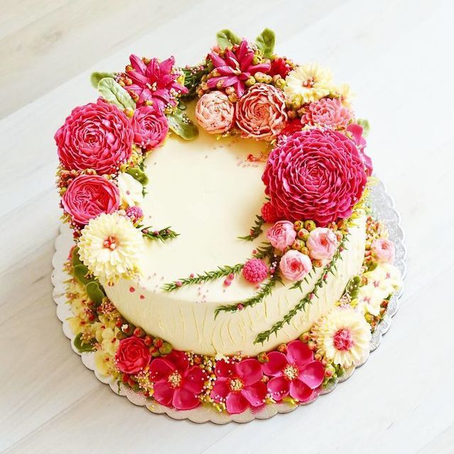 1491021960 spring colourful buttercream flower cakes 8 58d8b5a61f250  700