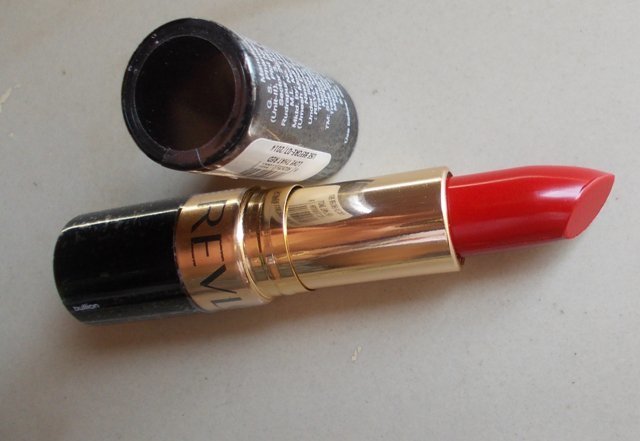 1491050408 revlon super lustrous lipstick certainly red 9