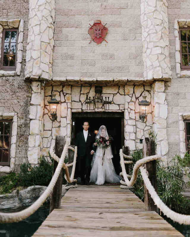 1492417907 adaymag harry potter themed wedding 16