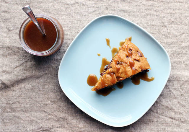 https://image.sistacafe.com/images/uploads/content_image/image/34380/1441805903-Skillet-Pumpkin-Bars-6-web.jpg