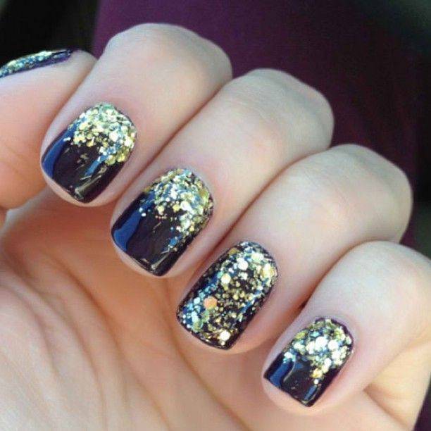 1441865043 dark color nails with glitter