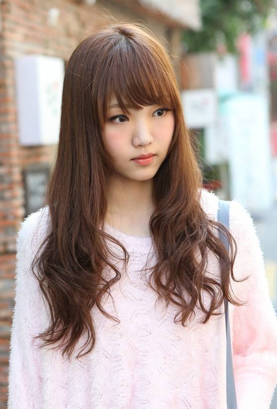 https://image.sistacafe.com/images/uploads/content_image/image/35029/1441937926-long-hair-with-bangs-2013-asian-Korean-Hairstyles-2013.jpg