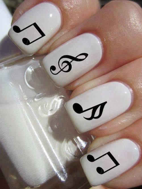 https://image.sistacafe.com/images/uploads/content_image/image/35818/1441988076-Simple-Nails.jpg