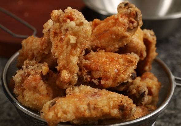 1442074386 crispy fried chicken 590x412