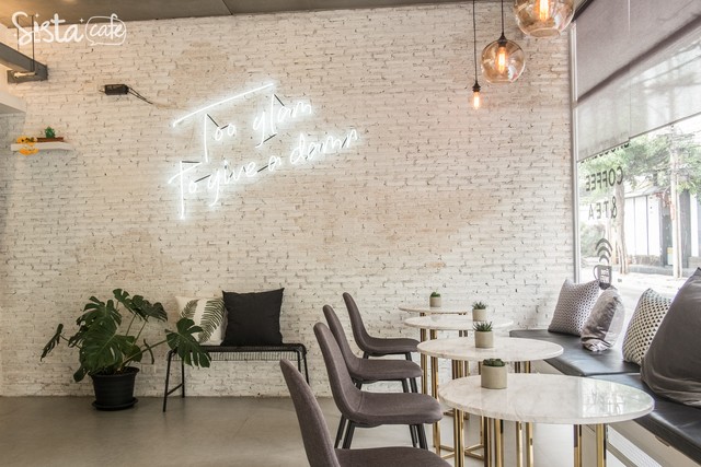 คาเฟ่ สุขุมวิท 23 Cloudnine Nail Bar & Cafe คาเฟ่เปิดใหม่ มินิมอล