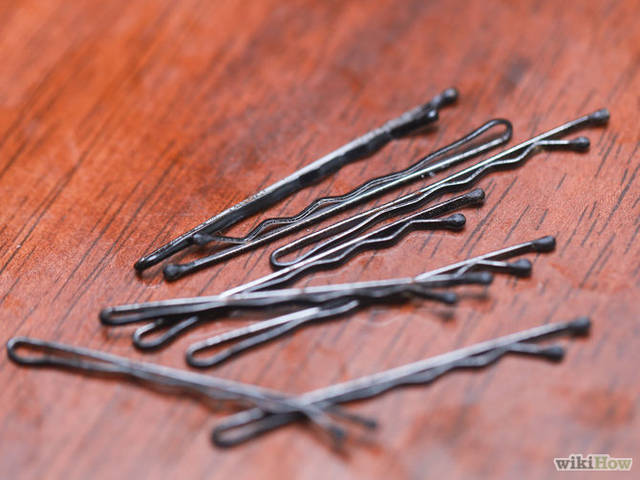https://image.sistacafe.com/images/uploads/content_image/image/36258/1442136698-670px-Use-a-Bobby-Pin-Step-8.jpg