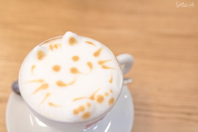 รีวิว คาเฟ่แมว Cat Up Cafe
