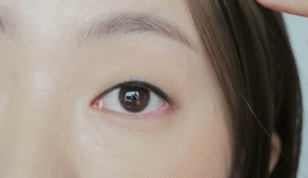 1495899884 eyeliner001