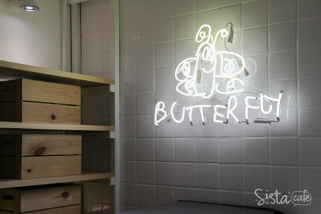 [Butterfly Organic Place คาเฟ่ออร์แกนิก] โลโก้ร้าน