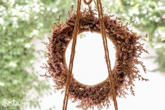 คาเฟ่ ทองหล่อ 14 Wie Immer Bangkok flower