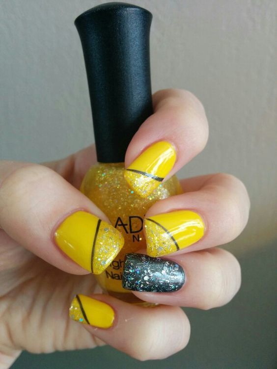 https://image.sistacafe.com/images/uploads/content_image/image/373440/1497161565-nail-24.jpg