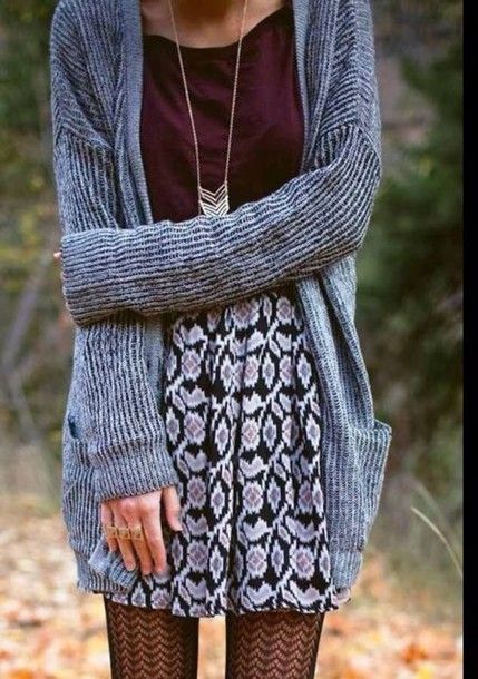 https://image.sistacafe.com/images/uploads/content_image/image/373910/1497186890-Grey-cardigan-and-skater-skirt.jpg