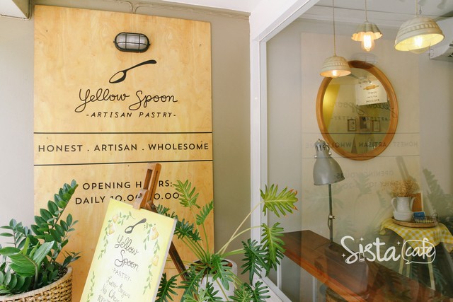 [Yellow Spoon Pastry คาเฟ่เอกมัย 19] หน้าร้าน1