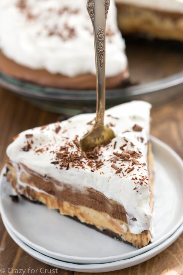 https://image.sistacafe.com/images/uploads/content_image/image/378297/1497588971--Bake-Peanut-Butter-Chocolate-Cream-Pie.jpg