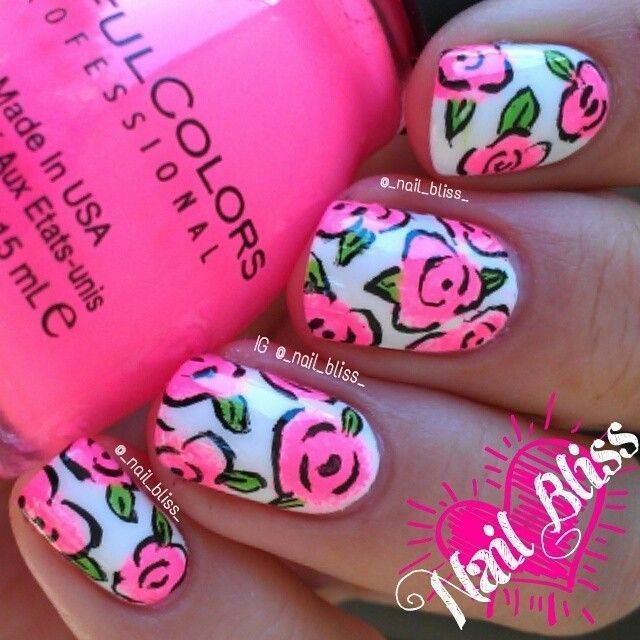 https://image.sistacafe.com/images/uploads/content_image/image/37837/1442519072-graphic-roses-nail-design.jpg