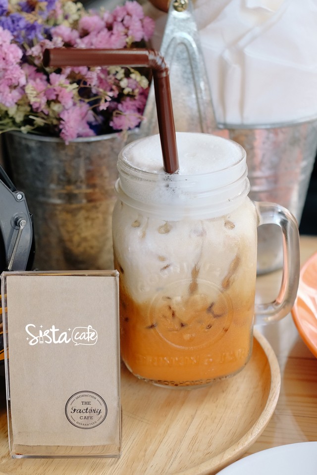 คาเฟ่ ร้านกาแฟ ร้านอาหาร ภูเก็ต Factory Cafe