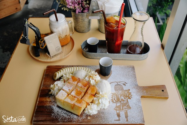 คาเฟ่ ร้านกาแฟ ร้านอาหาร ภูเก็ต Factory Cafe