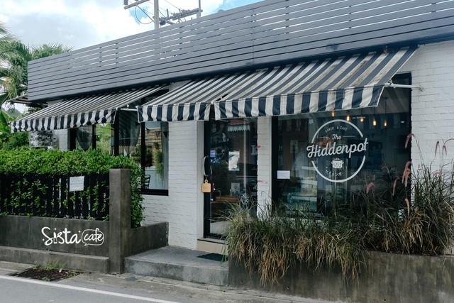 คาเฟ่ ร้านกาแฟ ภูเก็ต The Hidden Pot Bakery & Café 