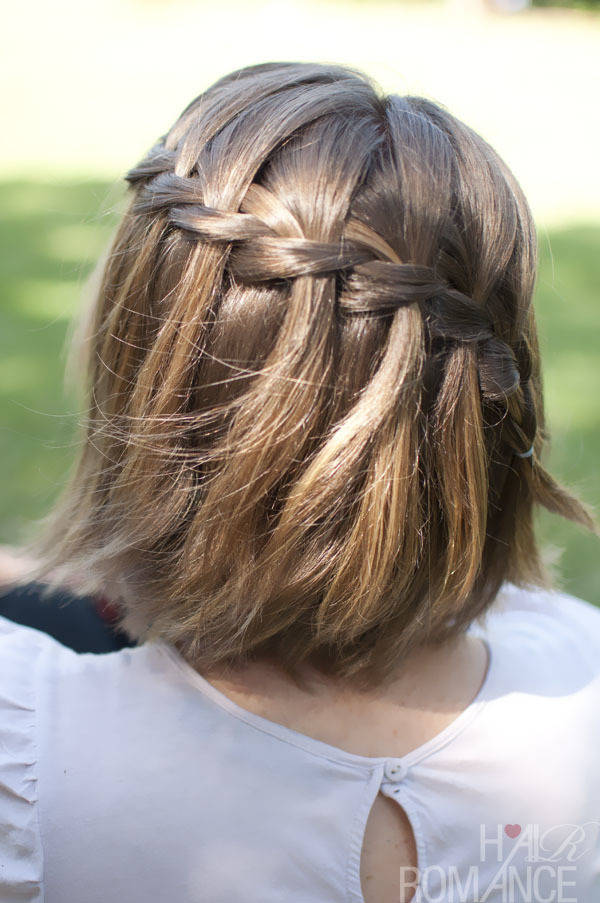 https://image.sistacafe.com/images/uploads/content_image/image/38112/1442567433-Hair-Romance-waterfall-braid-in-short-hair-2.jpg