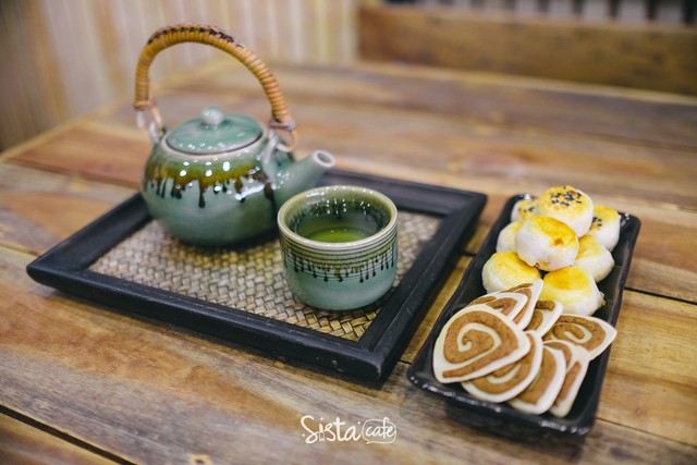 คาเฟ่ ภูเก็ต Chino@cafe' Gallery ร้านกาแฟ ร้านอาหาร