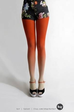 https://image.sistacafe.com/images/uploads/content_image/image/39059/1443522173-ombre_tights_2012-2_thumb.jpg