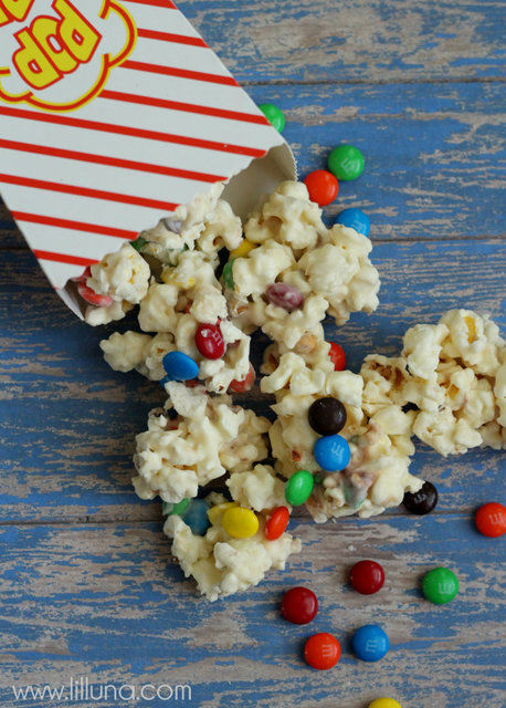https://image.sistacafe.com/images/uploads/content_image/image/3908/1431594139-White-Chocolate-MM-Popcorn-our-favorite-lilluna.com-popcorn.jpg