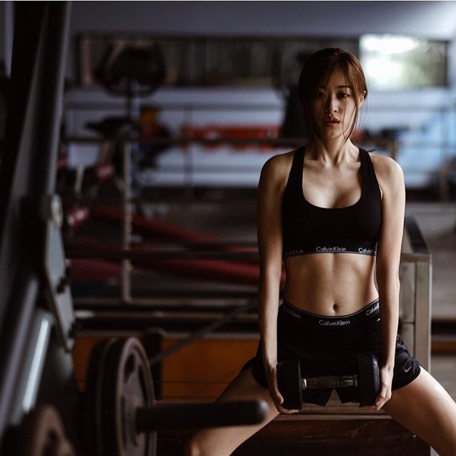 แฟชั่นชุดออกกำลังกาย ดารา