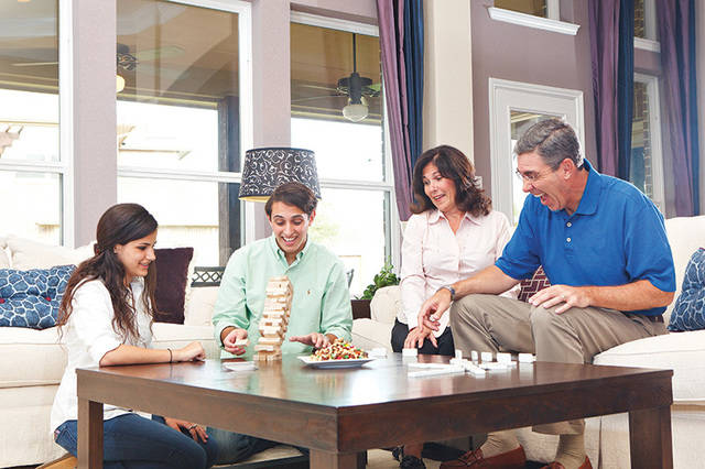 https://image.sistacafe.com/images/uploads/content_image/image/39666/1443077786-FamilyGameNight-725.jpg