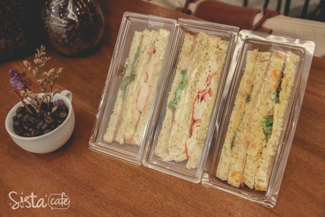mama cafe คาเฟ่ พระราม 9 G Tower ร้านกาแฟติด MRT breakfast