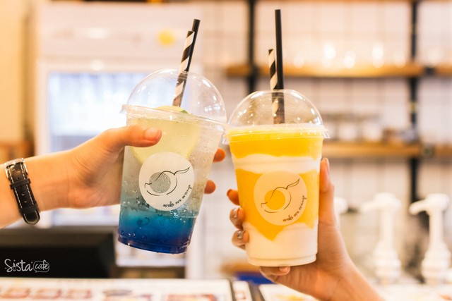 Make me mango คาเฟ่ มะม่วง ท่าเตียน