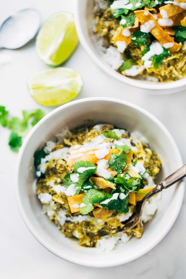 1500356577 roasted tomatillo chicken rice bowls