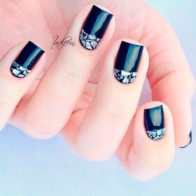1500449912 modern nails trends 12