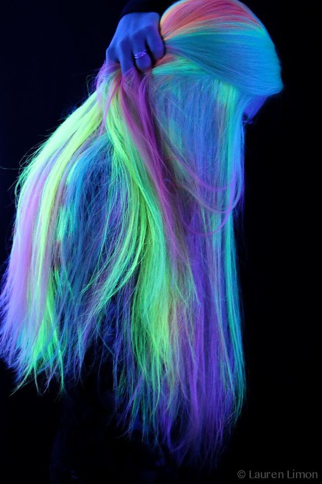1500567870 bccdfe935060adae6be8f0d7caed0ec0  neon hair glow