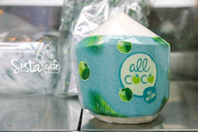 all coco ร้านขนม คาเฟ่ มะพร้าว ทองหล่อ