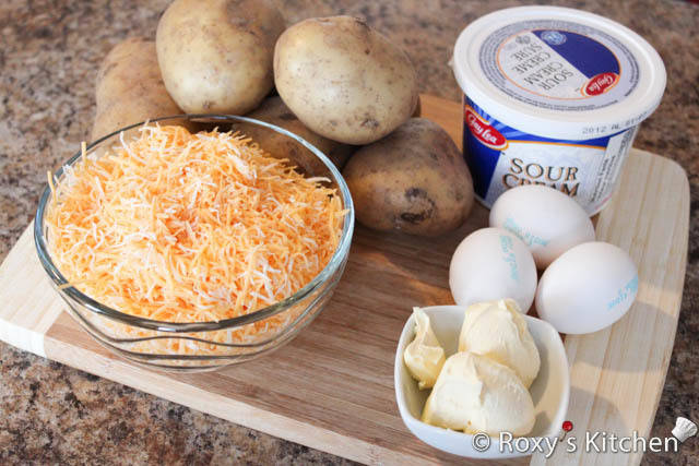 https://image.sistacafe.com/images/uploads/content_image/image/41339/1443609986-Baked-Potatoes-with-Cheese-Sour-Cream-1.jpg