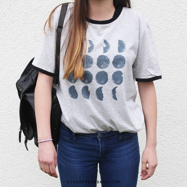 1501911258 moon phases ringer tee 02  labeautyblog