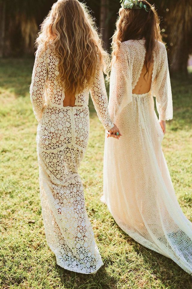 1502083422 34 unforgettable boho wedding dresses that will amaze you 7