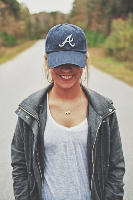 1502172490 32ddf9148983beed631c779522ec6112 baseball cap outfit baseball hats