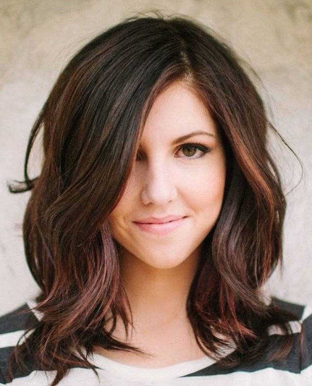https://image.sistacafe.com/images/uploads/content_image/image/41789/1443757812-hairstyles-for-medium-curly-hair-with-regard-to-hairstyles-for-medium-long-hair-inspiration-hairstyle-ideas-and.jpg
