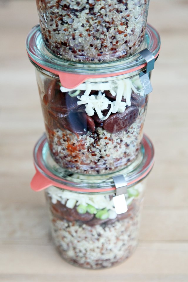 1502948263 24c5c201 slow cooker beans and quinoa mason jar2