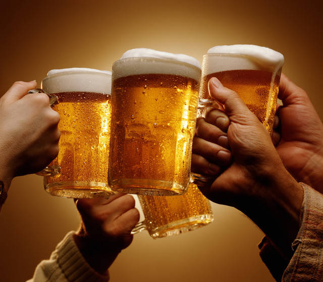 https://image.sistacafe.com/images/uploads/content_image/image/42256/1443833111-o-BEER-CHEERS-facebook.jpg