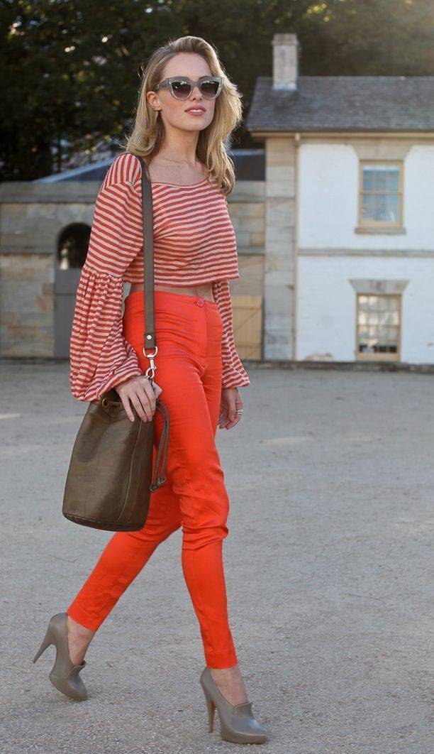 https://image.sistacafe.com/images/uploads/content_image/image/42361/1443888518-red-stripes-and-orange-pants.jpg