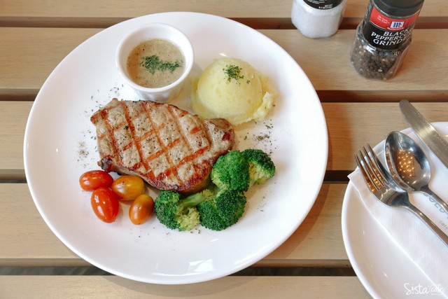 Cold spring cafe ร้านอาหาร ลาดพร้าว คาเฟ่
