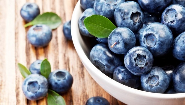 1503993622 bowl of blueberries 751x426