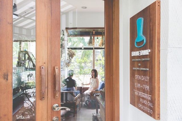 bluetamp cafe ร้านอาหาร ลาดพร้าว ร้านกาแฟ