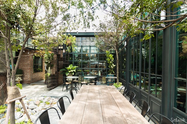 [เขียวไข่กา ร้านอาหาร ลาดพร้าว คาเฟ่]