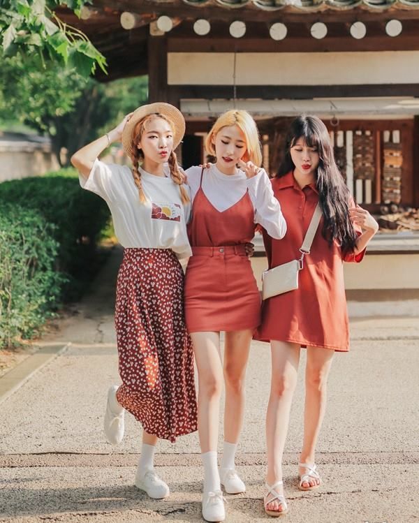 มาเป็นคนตัวหอมง่ายๆ ด้วยโลชั่นน้ำหอม ผิวดี แถมตัวก็หอมปัง 2 in 1 จบ ครบในตัวเดียว