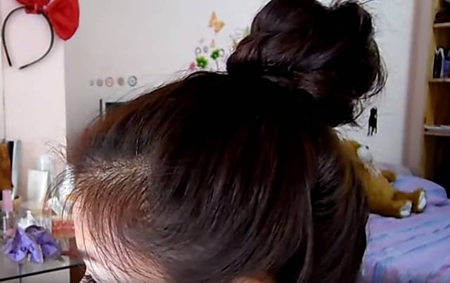 https://image.sistacafe.com/images/uploads/content_image/image/44009/1444298809-easy_bun_hairstyle_12.jpg