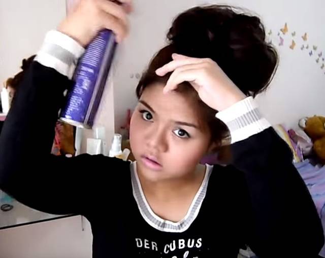 https://image.sistacafe.com/images/uploads/content_image/image/44038/1444299786-easy_bun_hairstyle_18.jpg